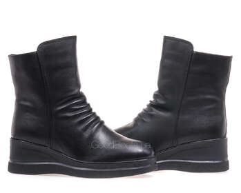 24 PFM LT-8899-7-M/BLACK LEATHER