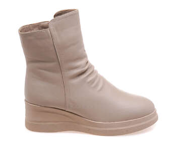 24 PFM LT-8899-7-M/BEIGE LEATHER