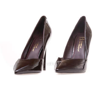 INCI 8L-2539A-23-2/BROWN LAK