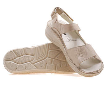 24 PFM M2-21290-L17/BEIGE LTHR
