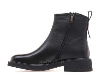 24 PFM D1-5280-02R/BLACK LTHR